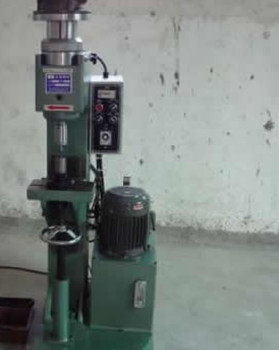 導(dǎo)致液壓鉚接機鉚接失敗的原因有哪些？