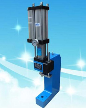 鉚接機自動化需要考慮哪些因素?