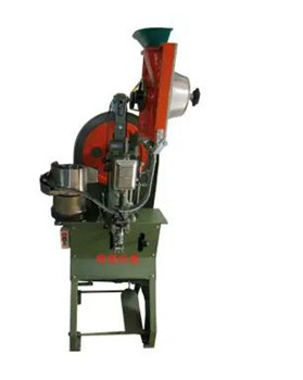 鉚接機鉚接時出現裂紋是怎么回事？