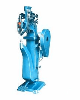 如何判斷所采購的氣壓鉚接機是否性價比高？