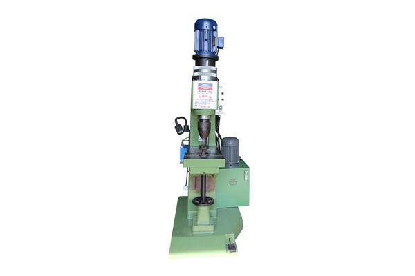 常州大型液壓鉚接機(jī)